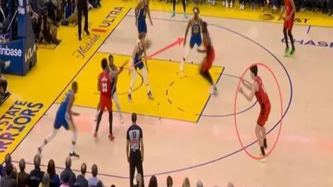 英国媒体曝滕哈格关系破裂，桑乔渴望重返多特蒙德