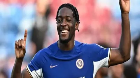 王楚钦击败梁靖崑，重振旗鼓，亚洲杯男单桂冠书写新篇章！